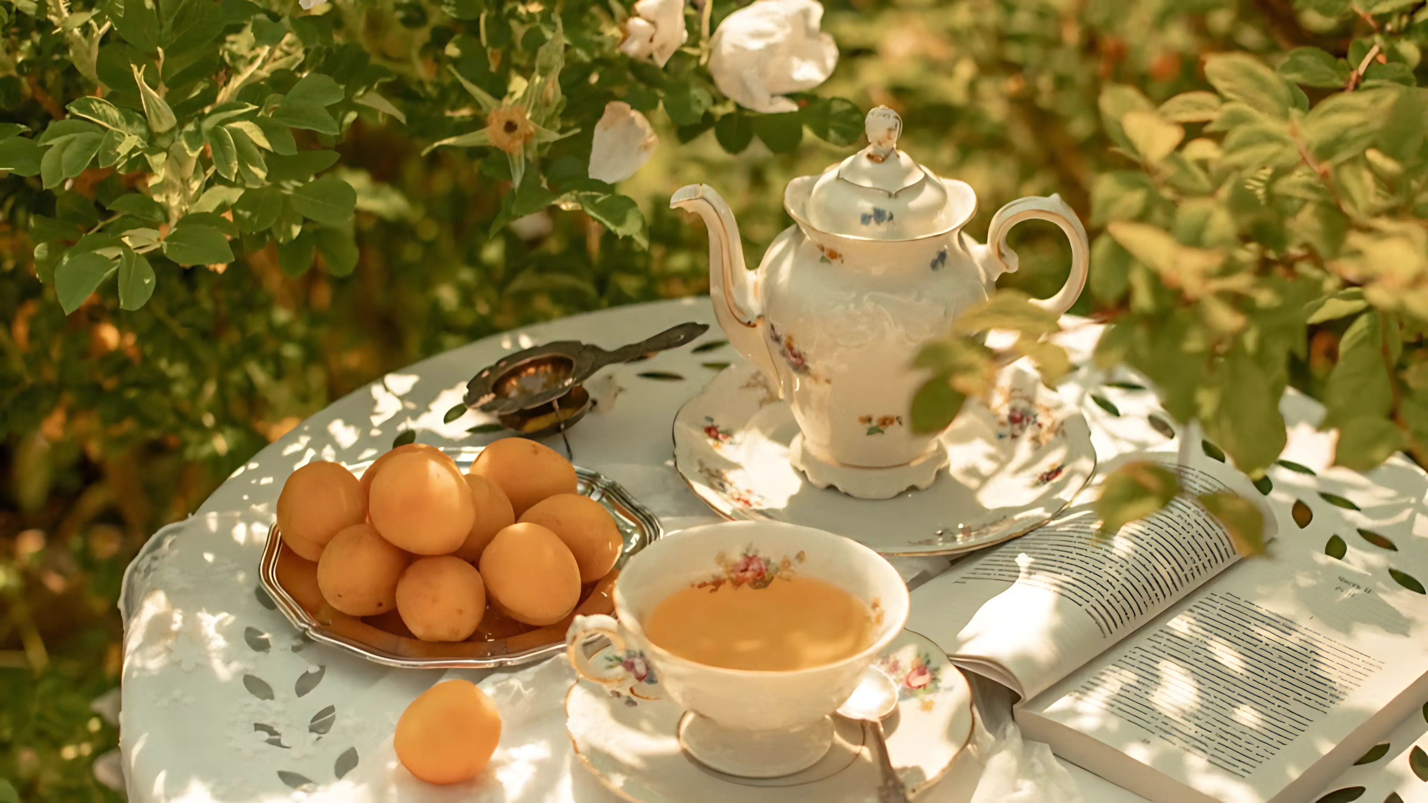 Rose Tea Recipe: Calming Rose White Tea Blends for Stress Relief & Mental Clarity