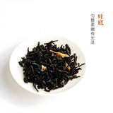 the display of Chenpi Pu'er Tea leaf without bag Ripe Pu-erh tea aids digestion and helps regulate the stomach and intestines
